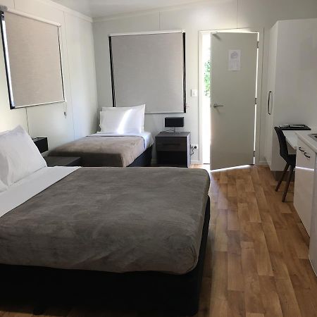 Crystal Creek Caravan Park Hotel Mutarnee Екстериор снимка