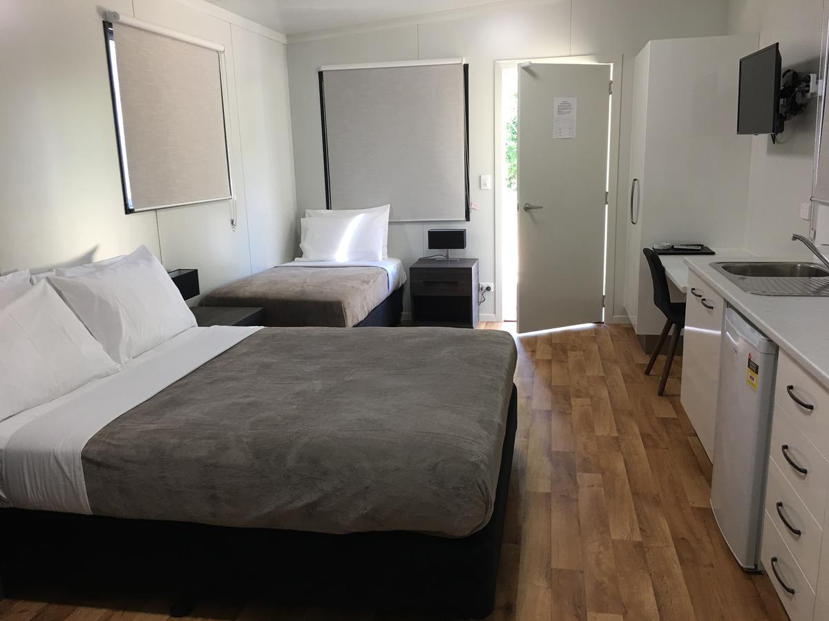 Crystal Creek Caravan Park Hotel Mutarnee Екстериор снимка