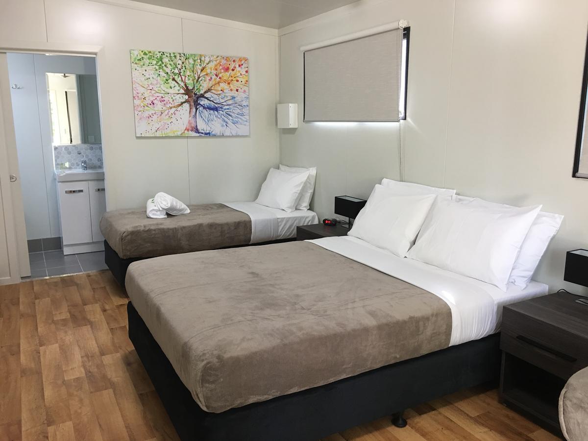 Crystal Creek Caravan Park Hotel Mutarnee Екстериор снимка